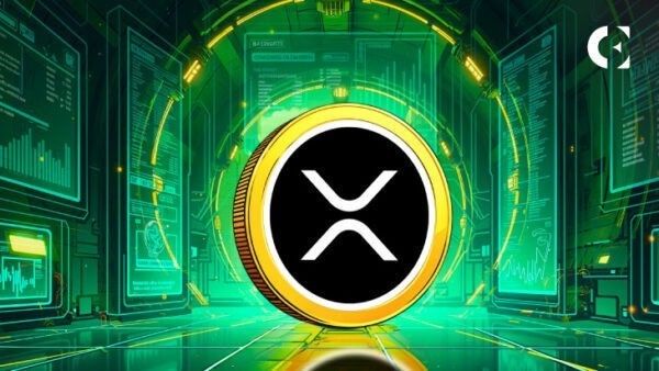 قيمة XRP تتجاوز LINK بينما صناديق الاستثمار المتداولة تبني طلباً مؤسسياً قوياً