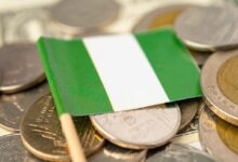 نيجيريون يستثمرون في العملات الرقمية والمقامرة أكثر من أسواق المال