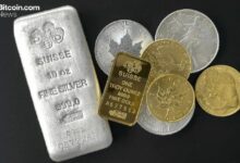 الذهب يهبط تحت 4000 دولار والفضة قرب 46 دولاراً مع تراجع الطلب على الملاذات الآمنة