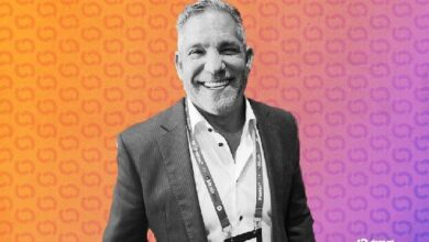 "لا تكن أحمق": جرانت كاردون يحذر مستثمري البيتكوين من مطاردة صعود الذهب القياسي