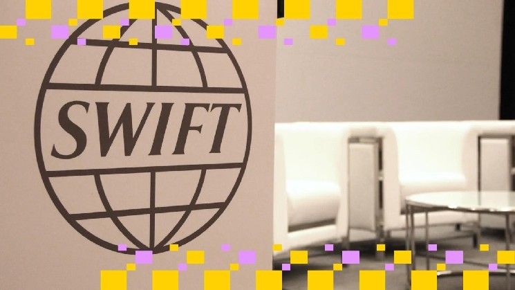 ما الذي يعنيه بلوكتشين SWIFT للعملات المستقرة والبنوك العالمية