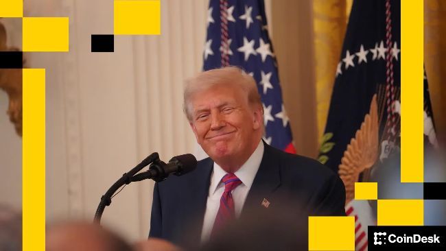 نشرة الصباح الآسيوية: الأسواق الرقمية تستعد لأسبوع حاسم مع محادثات ترامب-شي وقرار الاحتياطي الفيدرالي