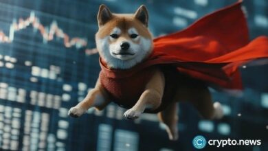 سعر Shiba Inu يدعم أدنى مستوياته السنوية مع إشارة شمعة الابتلاع إلى تحول هيكلي