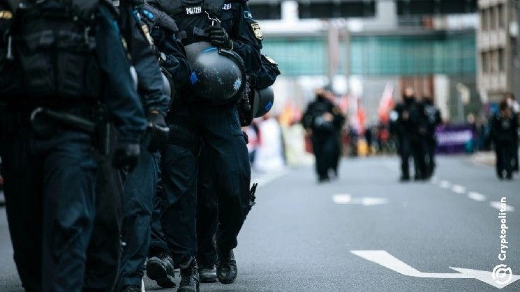 الشرطة التايلاندية تعتقل أكثر من 15 أجنبياً في مداهمة موقع مزعوم لاحتيال بتقنية العملات الرقمية