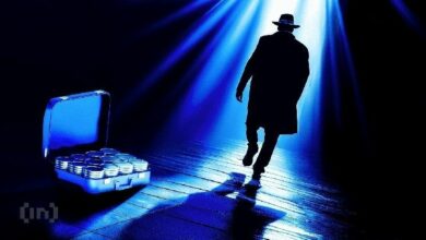 محلل أسواق كريبتو يقدم اعتذاره بعد فشل توقعات صعود البيتكوين في أعياد الميلاد