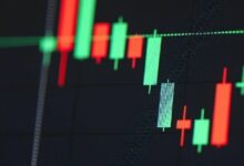 إطلاق رموز الميمات المجمعة يرتبط بحسابات X الأمريكية في 50% من الحالات