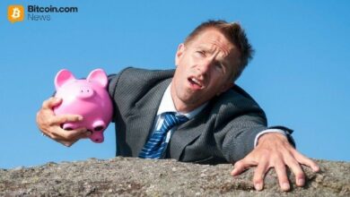 استطلاع مايكل سايلور: تردد واسع النطاق في بيع البيتكوين خلال الهبوط الحاد