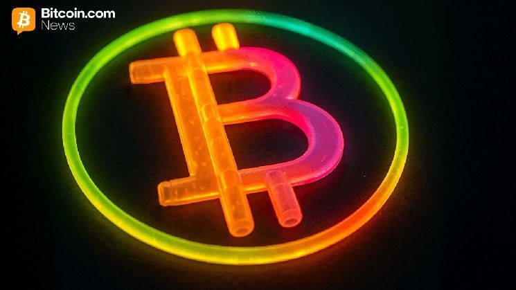 مراقبة سعر البيتكوين: المضاربون يستعدون للانطلاق بينما يحافظ المقاوم على موقعه