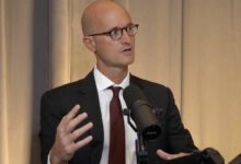 خبير اقتصادي سابق في صندوق النقد الدولي: البيتكوين أصبح على الهامش