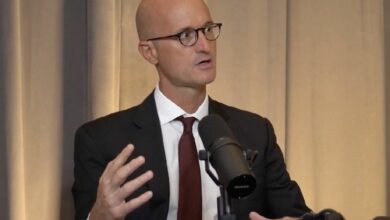 خبير اقتصادي سابق في صندوق النقد الدولي: البيتكوين أصبح على الهامش