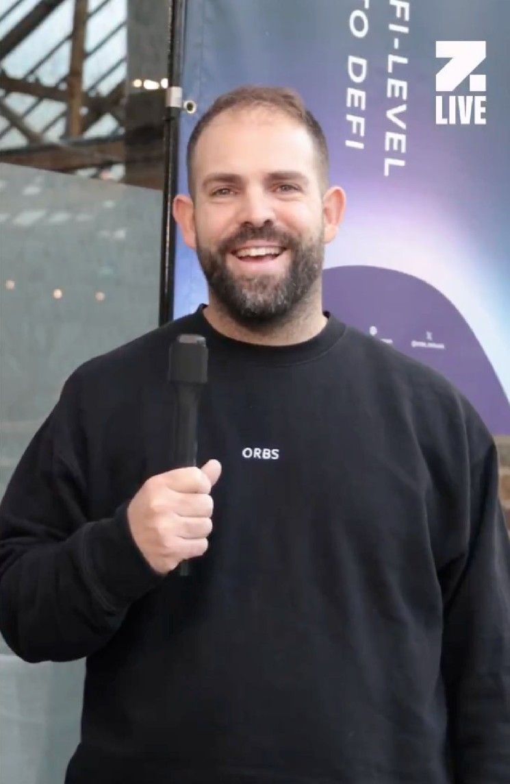 ثينا: أول بورصة لا مركزية تدمج أدوات التداول الآلي dSLTP من أوربس