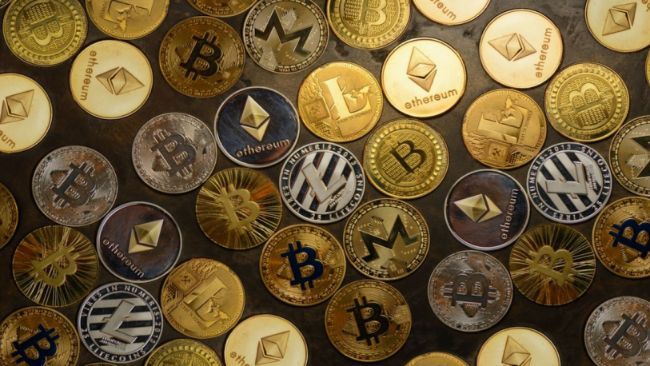 موسم Altcoins على الأبواب: عوامل صعودية تشير إلى موجة ارتفاعات هائلة