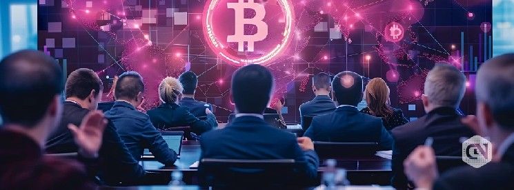 سيناتور لوميس: تشريع هيكلة السوق هو الأهم لقانون الأصول الرقمية