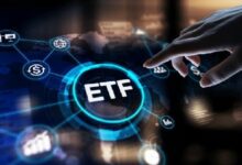 صناديق البيتكوين ETF تشهد تدفقات مالية هائلة بينما تتراجع صناديق الإيثيريوم! إليكم جميع البيانات