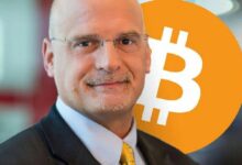 توقعات محلل بلومبيرغ ماكلون حول البيتكوين: "بحلول صباح الاثنين..."