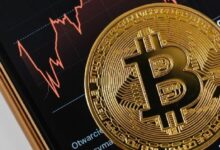 انخفاض البيتكوين دون 87 ألف دولار يُجدد تقلبات ديسمبر في سوق العملات الرقمية