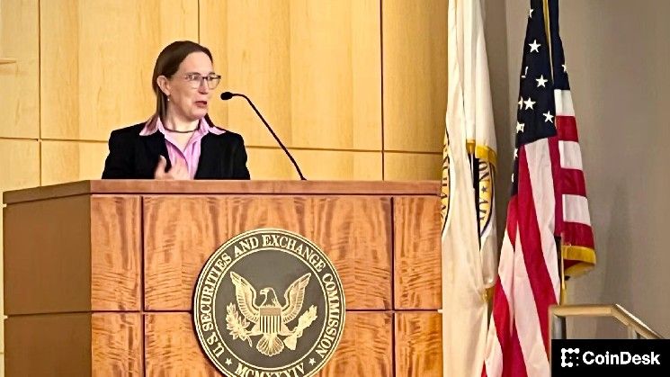 هيئة الأوراق المالية الأمريكية تدعم الوسطاء في حفظ العملات الرقمية وتُعزز رقابتها على أنظمة التداول البديلة