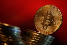 البيتكوين يقترب من 89 ألف دولار: صراع بين دعم وينترميوت وفجوة CME