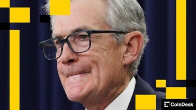 نشرة الصباح الآسيوية: بيتكوين يستقر حول 90 ألف دولار مع نضوب السيولة وتوقع كامل لخفض الفائدة من الفيدرالي