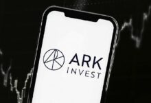 "أرك إنفست" تزيد استثماراتها في العملات الرقمية بشراء أسهم جديدة في "كوينبيز" و"بوليش"