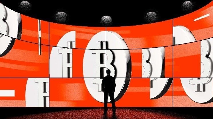 البتكوين يتأرجح بشدة بعد إغراق الحيتان 1.39 مليار دولار في السوق مما أشعل موجة بيع منسقة