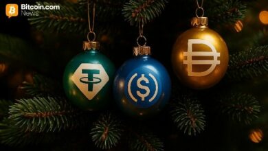 سوق العملات المستقرة بقيمة 310 مليار دولار يسجل مستوى قياسياً جديداً بينما تفقد استراتيجيات العائد بريقها