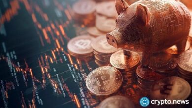 عدد محافظ البيتكوين الحاملة لأكثر من 0.1 بيتكوين يشهد انخفاضًا لأول مرة منذ عامين