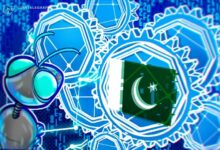 وزير باكستاني: يجب أن يشكل البيتكوين والبلوك تشين العمود الفقري للنظام المالي الجديد