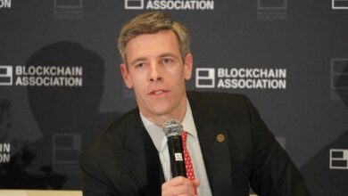 هيئة تنظيمية أمريكية تعترض على تحدي البنوك لمنح تراخيص الثقة لشركات العملات الرقمية