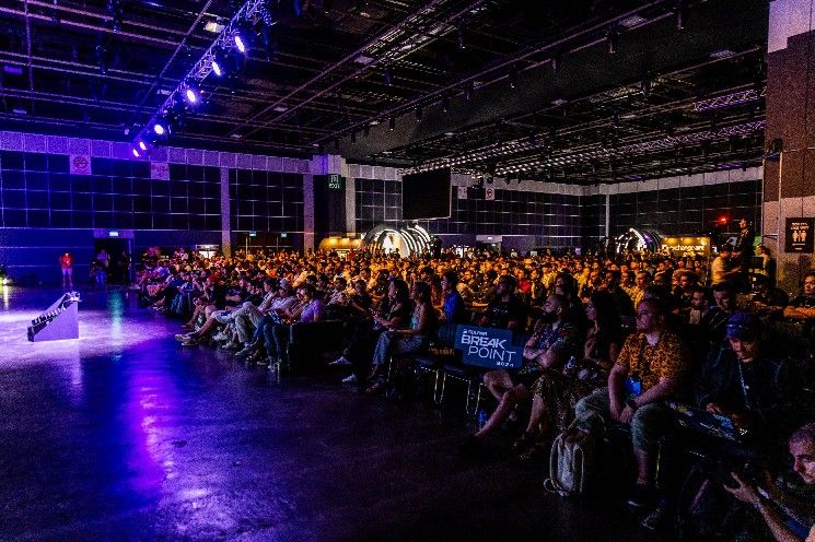 أبرا تطلق AbraFi في مؤتمر Solana Breakpoint مقدمة أول دولار اصطناعي محايد دلتا على سولانا