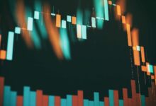 لماذا تراجعت أسهم BITF في التداولات ما قبل السوق: انهيار البيتكوين وتحذير الصين من المضاربة