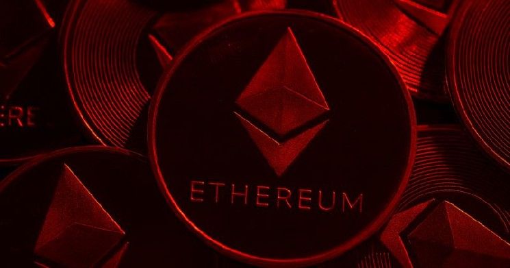 إيثيريوم تهبط 9% في 8 ساعات وتصفيات بقيمة 670 مليون دولار تلحق الخسائر بالمراكز الطويلة