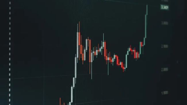 عملة XRP تكرر نمط 2016 الذي سبق انهيارًا بنسبة 69% قبل صعود تاريخي بنسبة 110,000%