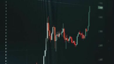 صندوق IBIT ضمن أكثر الصناديق المتداولة مع صعود البيتكوين القوي.. وأسهم التعدين تهبط