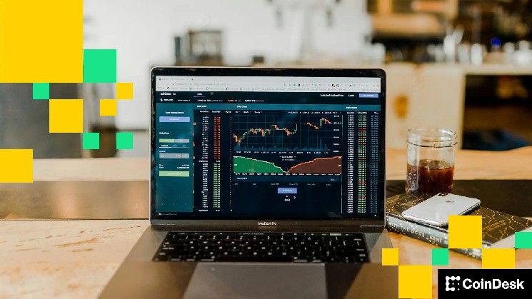 مجموعة CME توسع عروض مشتقاتها الرقمية بإطلاق عقود آجلة لـ XRP و Solana مرتبطة بالأسعار الفورية