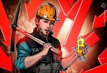 انخفاض معدل هاش البيتكوين إلى مستويات منتصف ٢٠٢٥ مؤقتًا بسبب العاصفة الشتوية الأمريكية