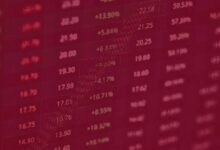 المستثمرون يجددون التدقيق في تشانغ بينغ تشاو و"بينانس" وسط انهيار السوق