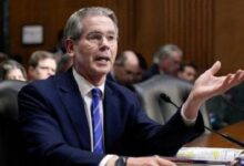 وزير الخزانة الأمريكي السابق بيسنت يؤكد مجددًا دعمه لإضافة البيتكوين المصادَر إلى الاحتياطي الاستراتيجي