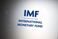 صندوق النقد الدولي يرفع توقعات النمو العالمي لكنه يحذر من أن التعريفات الجمركية قد تعطله (Keywords: صندوق النقد الدولي, النمو العالمي, التعريفات الجمركية, الاقتصاد)