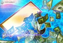 تراجع سوق العملات المستقرة يشير إلى هروب المستثمرين نحو الذهب وليس البيتكوين: سانتيمنت