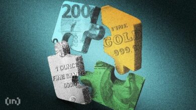 انهيار الأسواق بين عشية وضحاها: الذهب يتعافى وبيتكوين تتخلف