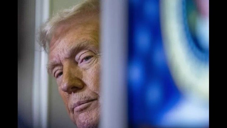 عاجل: دونالد ترامب يستبعد أقوى مرشح لرئاسة الاحتياطي الفيدرالي – "سيبقى في منصبه الحالي"