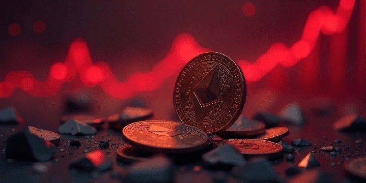 سعر الإيثيريوم يهبط إلى 3200 دولار بينما تشتقل الحيتان: هل الانطلاق قريب؟