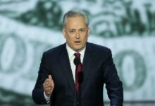 بعد النكسة غير المتوقعة لمشروع قانون العملات المشفرة المتفائل، يتحدث ديفيد ساكس رئيس قطاع التشفير الأمريكي لأول مرة