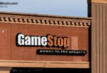 محقق في سلسلة الكتل يرصد تحويل جيمستوب 100 بيتكوين إلى كوينبيز برايم