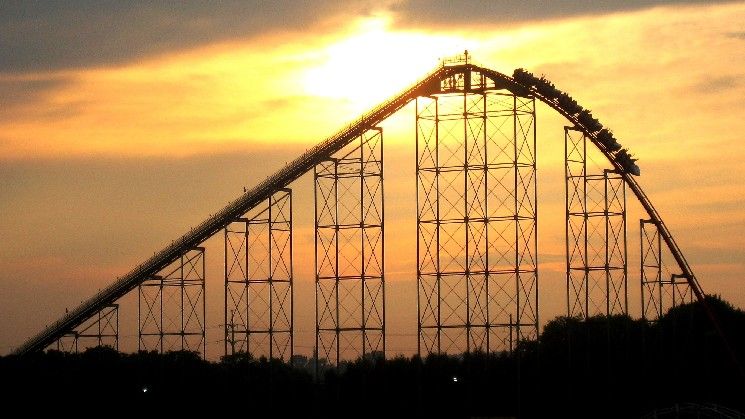 انخفاض البيتكوين دون 88 ألف دولار قبل أسبوع الفيدرالي وأرباح شركات التكنولوجيا الكبرى