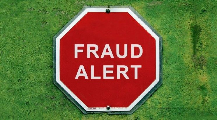 مقدم بودكاست يحكم عليه بالسجن 70 شهرًا في قضية احتيال "ملك التدفق النقدي"