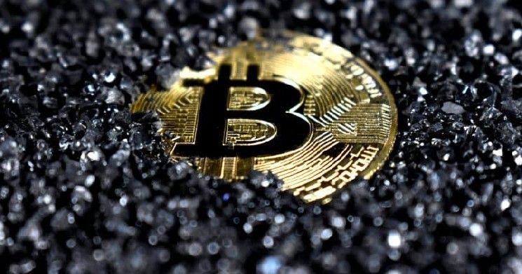 الولايات المتحدة تحقق في علاقات فنزويلا بالعملات الرقمية وسط توقعات بقيمة 60 مليار دولار للبيتكوين