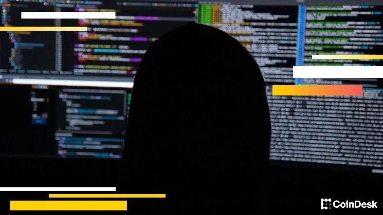 سلطات المارشالات الأمريكية تحقق في مزاعم سرقة ابن مقاول حكومي لعملات رقمية بقيمة 40 مليون دولار