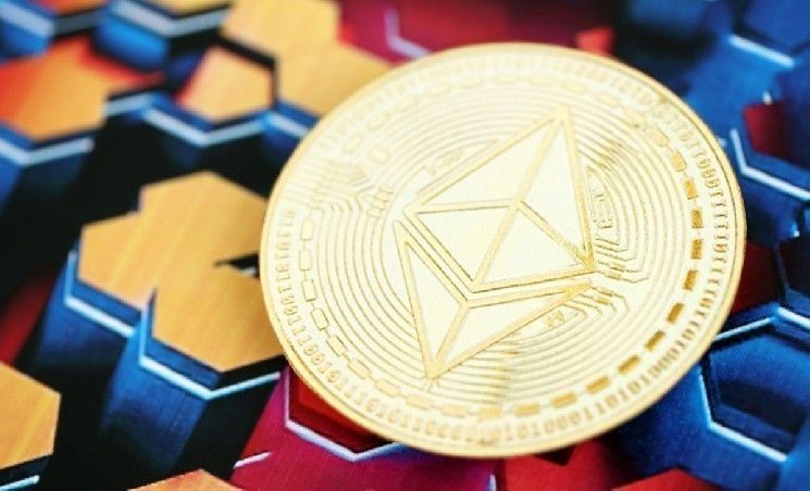 سعر الإيثريوم يقترب من دعم 2900 دولار مع مقاومة عند 3300 دولار في الأفق